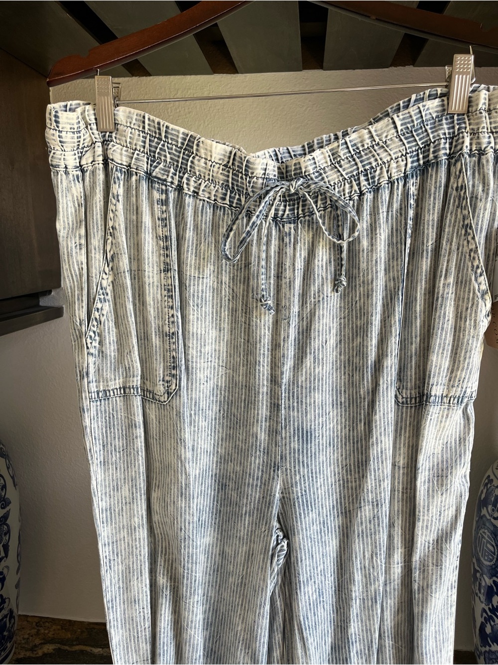 NWT, Striped Drawstring Waist Pants in Light Blue and White, XL